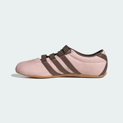 AD Tokyo Women's Classic Mary Jane Shoes