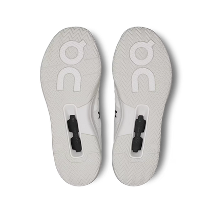 On Running The Roger Clubhouse Pro - Men's Performance Tennis Shoe